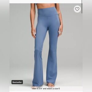 Lululemon Groove Nulu Super-High-Rise Flared Pant Leggings oasis blue